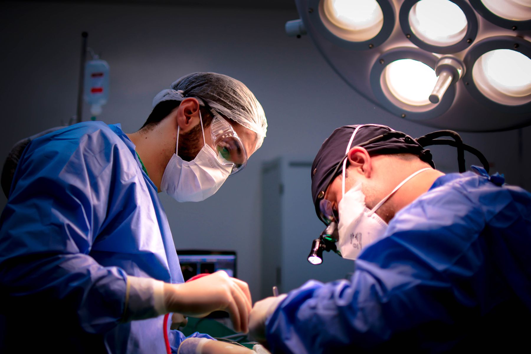 Modern och trygg klinikmiljö för estetiska konsultationer i Stockholm